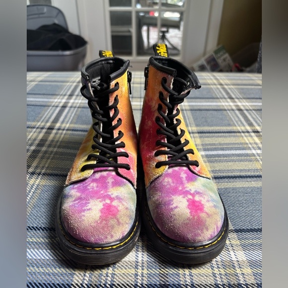 Dr. Martens Tie Dye Boots Multicolor Kids - Picture 11 of 11
